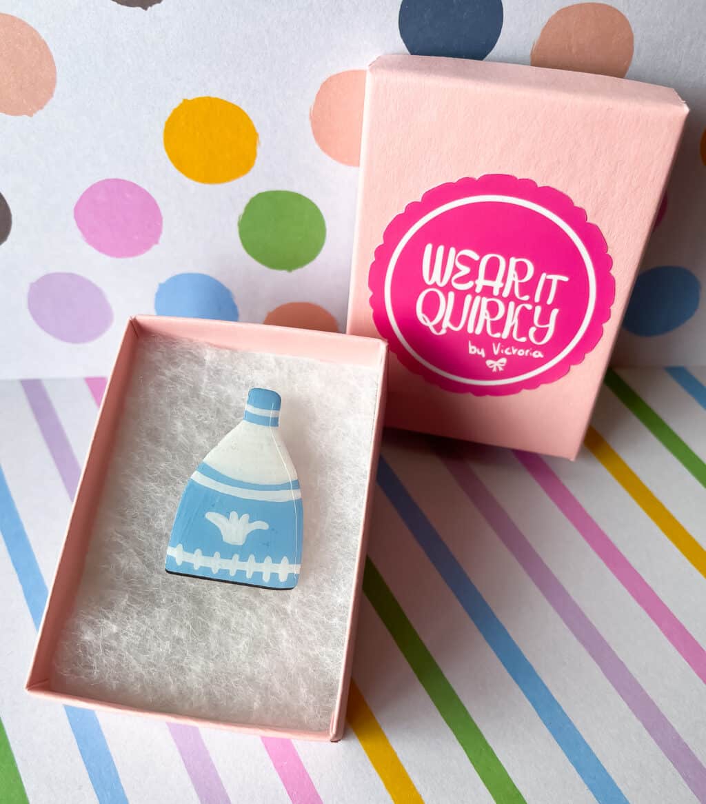 Wedgwood Blue Bottle Kiln Brooch